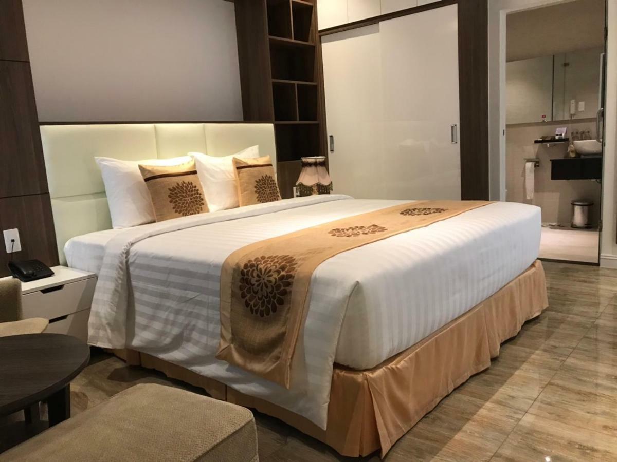 伊丽莎白酒店 Thu Dau Mot 外观 照片